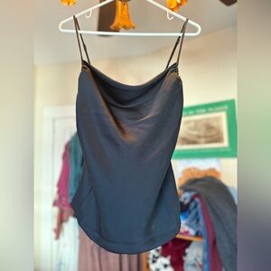 Aritzia Wilfred Allusion Satin Camisole in Black Size Small